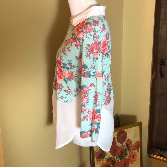 DEB sz MEDIUM Floral Sweater/Button Front $68 NEW - Picture 7 of 11